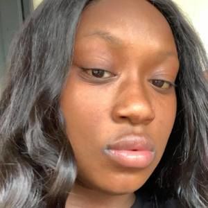 Meet your Posher, Nyilah